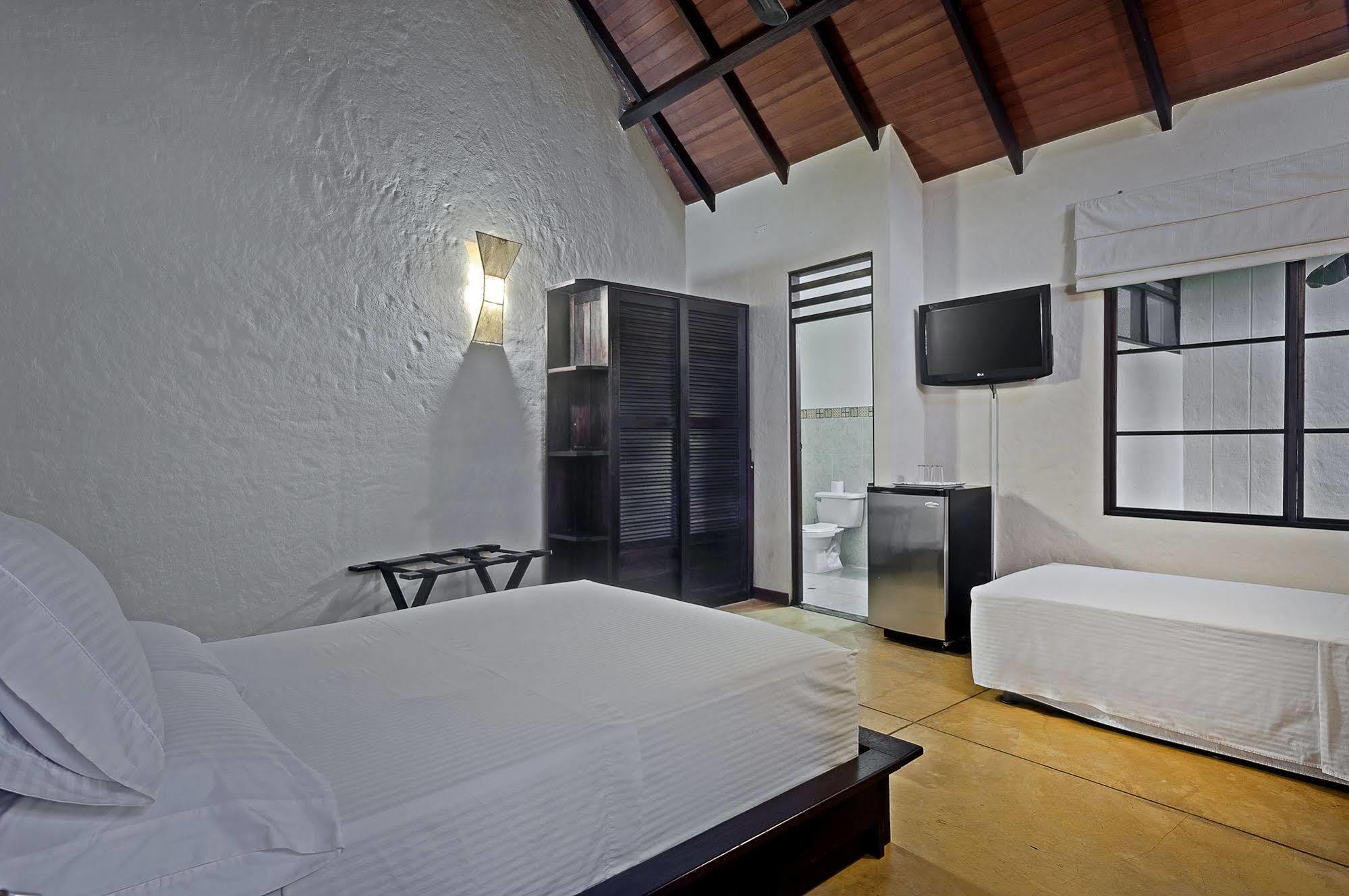 Hotel Amazon Bed And Breakfast Letícia Exterior foto